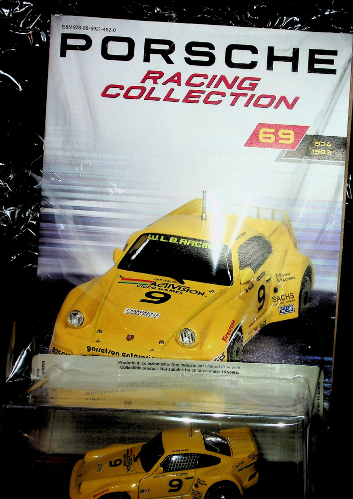 Porsche 1:43 (69/26)